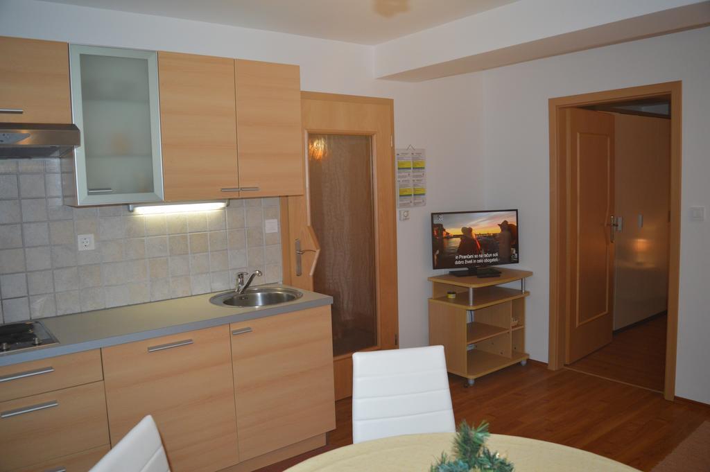 Apartment Jakelj 크라니스카고라 객실 사진